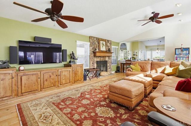 Detail Gallery Image 28 of 75 For 3930 via Palo Verde Lago, Alpine,  CA 91901 - 3 Beds | 2/1 Baths