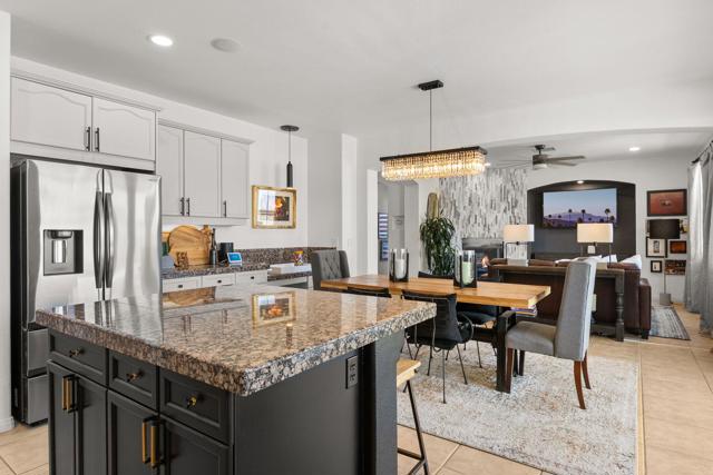 67860 Via Seguro, Cathedral City CA: https://media.crmls.org/mediaz/5e23576d-a494-4a25-9f3e-72210cda116c.jpg