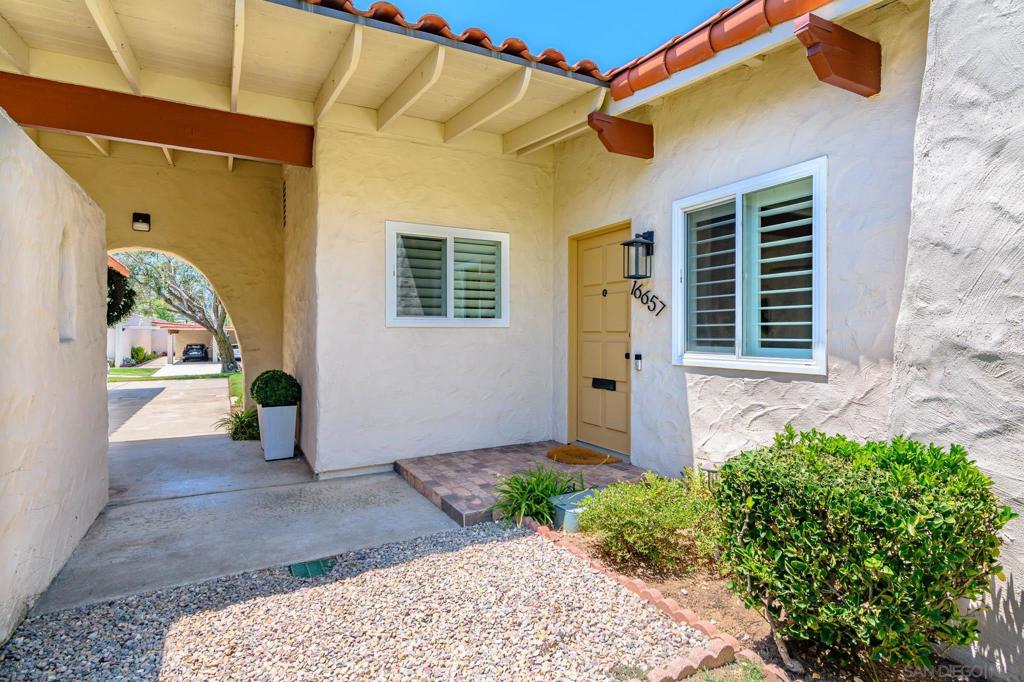 16657 Roca Dr - photo 4