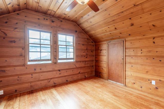 1222 Lincoln Avenue, Pacific Grove CA: https://media.crmls.org/mediaz/5e239d4c-4e97-4e58-aa8a-2049aaf73ed3.jpg