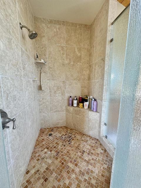 Image 46 of 51 For 823 San Luis Rey Avenue
