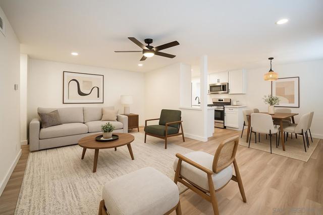 Image 17 of 22 For 1306 W San Ysidro Blvd  D