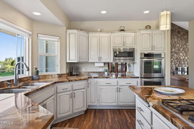 Detail Gallery Image 15 of 43 For 10995 Alto Ct, Oak View,  CA 93022 - 4 Beds | 4 Baths