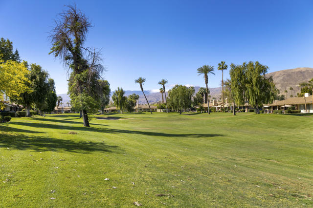 111 Juan Circle, Palm Desert CA: https://media.crmls.org/mediaz/5e266b99-831c-46f9-8dfc-ad6b011f967a.jpg