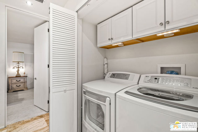 2522 N Whitewater Club Drive #D, Palm Springs, CA 92262