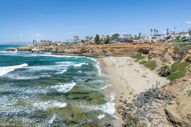 4397 Piedmont Drive, San Diego CA: https://media.crmls.org/mediaz/5e277787-e53b-41b4-ae73-2083cf073fa8.jpg
