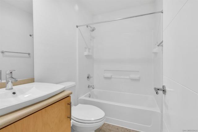 4329 Idaho St, San Diego CA: https://media.crmls.org/mediaz/5e2785a9-69be-4205-a2b6-2c258106235d.jpg