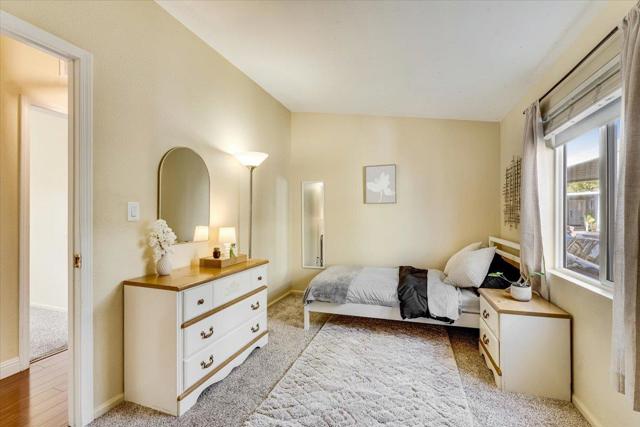 444 Whispering Pines Drive, Scotts Valley CA: https://media.crmls.org/mediaz/5e27c9ed-896b-4c3b-983d-190e6594ed79.jpg