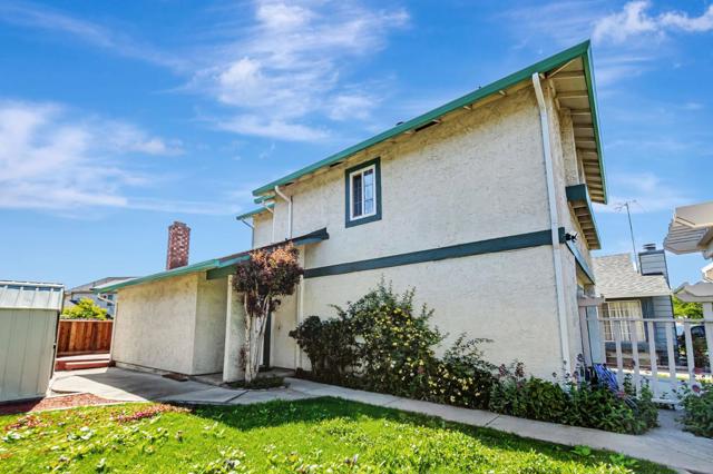 1891 S Capitol Avenue, San Jose CA: https://media.crmls.org/mediaz/5e27ef07-d4e7-4979-b70c-739f40c1d6fb.jpg