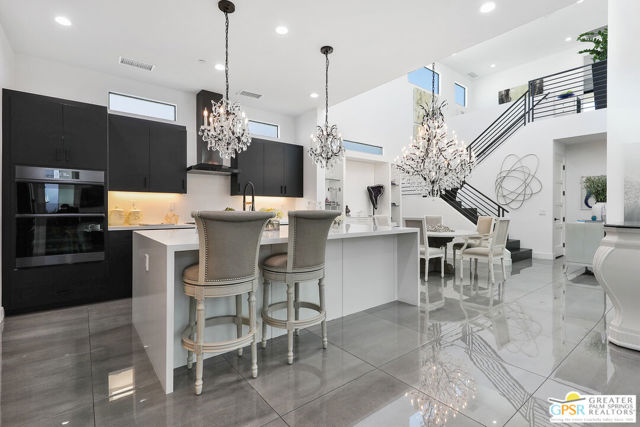 141 Blue Moon Drive, Palm Springs, CA 92262
