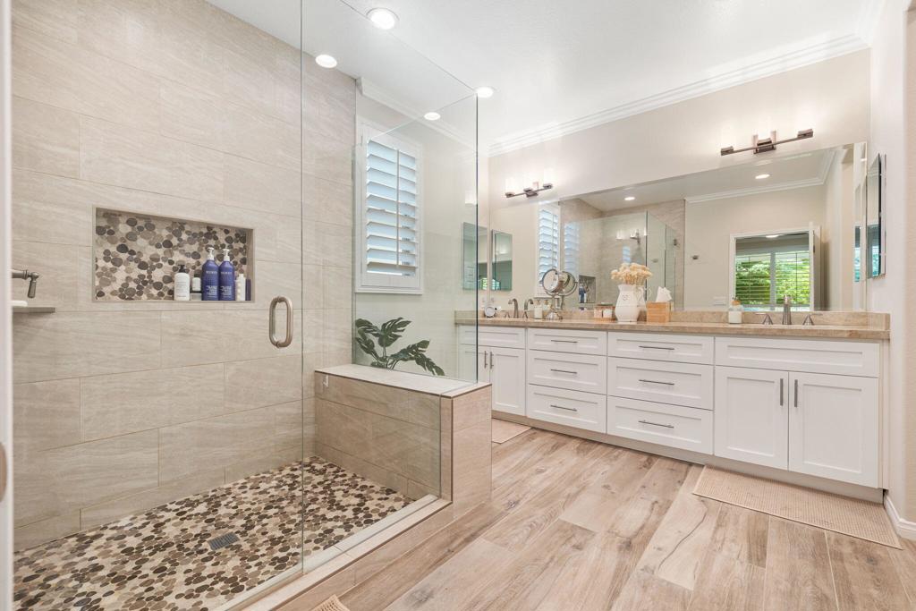 MLS #219135588DA image #21