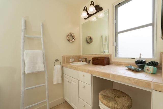 0 Casanova 3 SE of 4th Avenue, Carmel CA: https://media.crmls.org/mediaz/5e2d2669-412c-4fc5-aa22-3aecaf4deca7.jpg