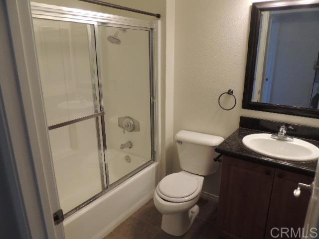 Detail Gallery Image 5 of 8 For 3030 Alta View Dr #C 207,  San Diego,  CA 92139 - 2 Beds | 2 Baths