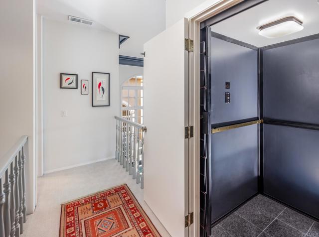 Detail Gallery Image 5 of 33 For 7469 via De Fortuna, Carlsbad,  CA 92009 - 2 Beds | 2/1 Baths