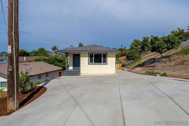 3335 37 S Barcelona St., Spring Valley CA: https://media.crmls.org/mediaz/5e31bed0-1f39-4e1a-a0e8-ce7d85c4db47.jpg