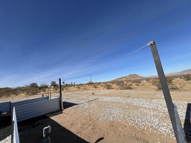 Detail Gallery Image 23 of 58 For 2774 Kickapoo Trl, Landers,  CA 92285 - 1 Beds | 1/1 Baths