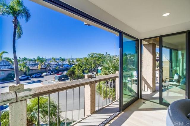 Detail Gallery Image 18 of 50 For 1150 Anchorage Ln #201,  San Diego,  CA 92106 - 2 Beds | 2 Baths