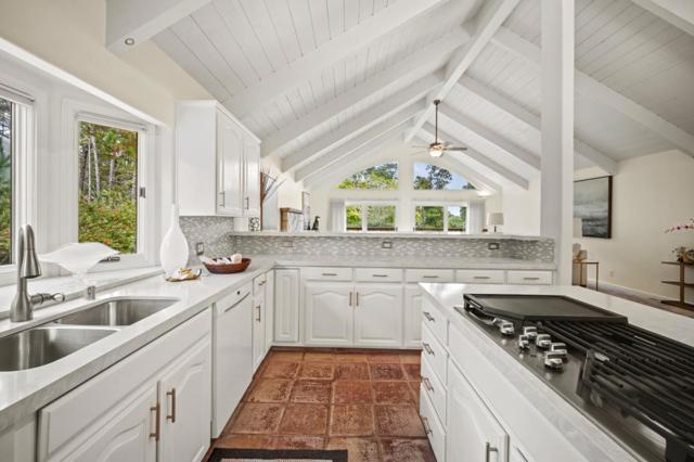 4055 Sunset Lane, Pebble Beach CA: https://media.crmls.org/mediaz/5e34b1ad-f215-4a68-9d3e-d0a10b29ca75.jpg