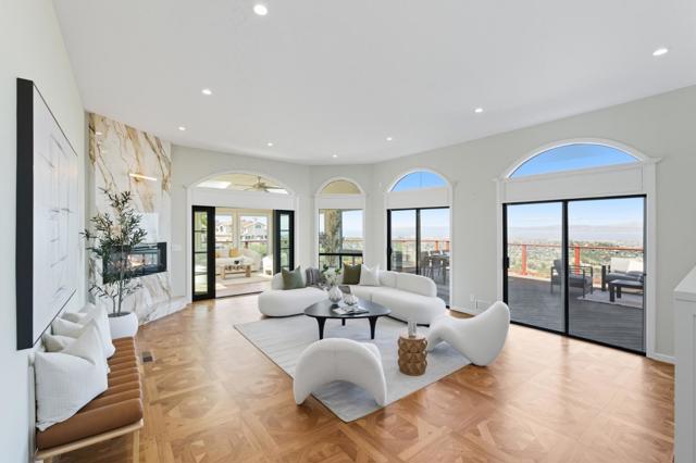 1 Lewis Ranch Road, San Carlos CA: https://media.crmls.org/mediaz/5e350b3c-1d6e-436a-af56-129031c0ae64.jpg