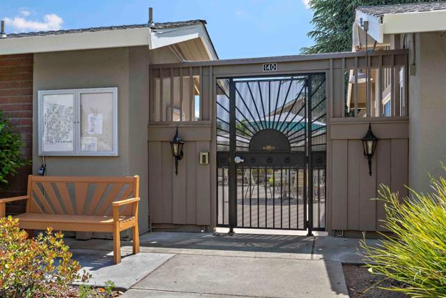 105 Milmar Way, Los Gatos CA: https://media.crmls.org/mediaz/5e366afd-35f7-4d5e-8ea7-d715107192db.jpg