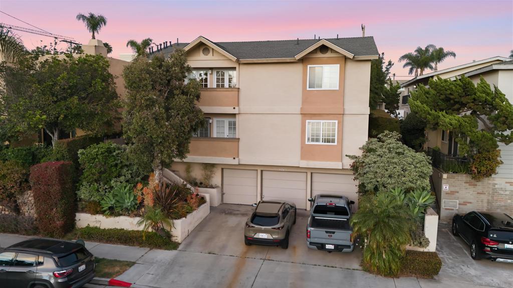 3745 Villa Terrace #7