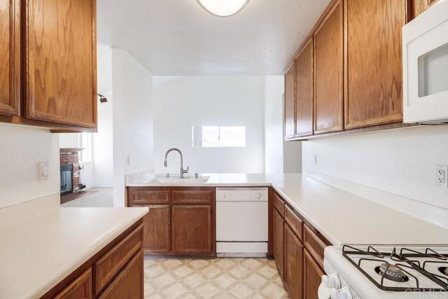 152 Evergreen Ave # 4, Imperial Beach, California 91932, 2 Bedrooms Bedrooms, ,2 BathroomsBathrooms,Residential,For Sale,152 Evergreen Ave # 4,CRPTP2407386