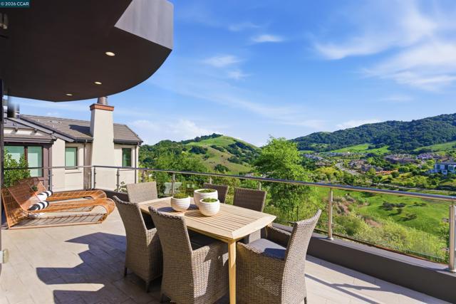 Image 12 of 48 For 11 Bigleaf Road