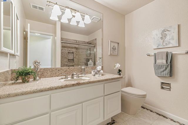 38957 Altura Street, Fremont CA: https://media.crmls.org/mediaz/5e3ad1c9-9d46-4a6a-8a7a-b86b31aa5a69.jpg