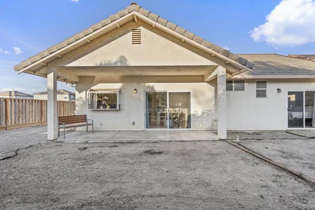 600 Gabriele Court, Hollister CA: https://media.crmls.org/mediaz/5e3bea46-1a02-42f8-aa72-8aee064af03c.jpg