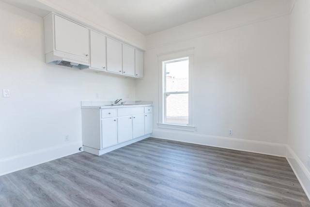 106 N 5th Street, San Jose CA: https://media.crmls.org/mediaz/5e3cac1f-5d8e-4a67-b471-2cea390947c3.jpg