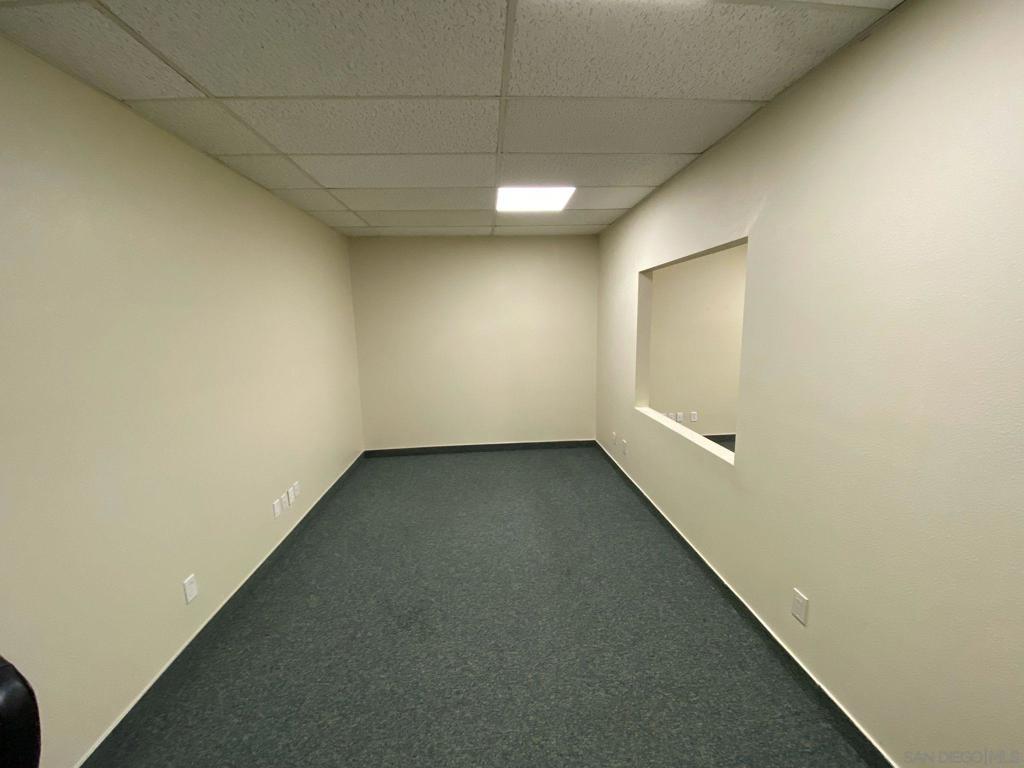 MLS #250040949SD image #18