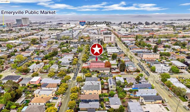 1259 Carrison St, Berkeley CA: https://media.crmls.org/mediaz/5e3e50d0-7d18-4ee9-a07f-7e77946269eb.jpg