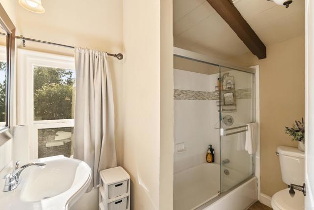 10013 Pandora Drive, La Mesa CA: https://media.crmls.org/mediaz/5e3f463e-c787-4a29-81e9-6557c0edebb0.jpg