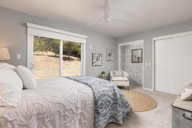 27465 Loma Del Rey, Carmel Valley CA: https://media.crmls.org/mediaz/5e3f68fc-663b-4a59-af2f-581825f5684b.jpg