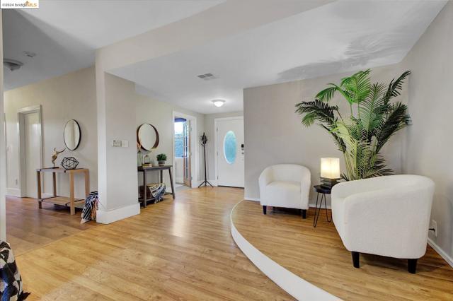 Image 15 of 35 For 1095 67th St
