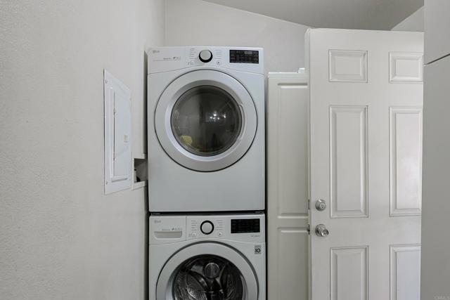 Detail Gallery Image 14 of 61 For 10767 Jamacha Bld Spc 151,  Spring Valley,  CA 91978 - 3 Beds | 2 Baths