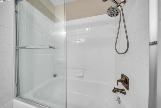 4446 Seminole Way, Pleasanton CA: https://media.crmls.org/mediaz/5e416099-c0e9-4087-bc4b-0588e8a003ea.jpg