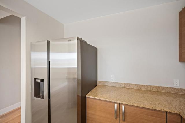 1 Mandalay Place, South San Francisco CA: https://media.crmls.org/mediaz/5e41e1fe-717a-43b0-86b8-4a67ef4c33bc.jpg