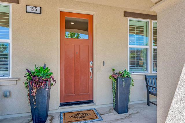 195 Peral Avenue, Morgan Hill CA: https://media.crmls.org/mediaz/5e432d9e-443b-4125-9347-bace9ecb40fd.jpg