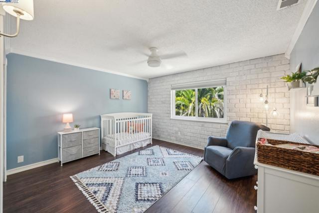 2740 Mohawk Cir, San Ramon CA: https://media.crmls.org/mediaz/5e435380-4329-4036-a559-46eeef5e0de5.jpg