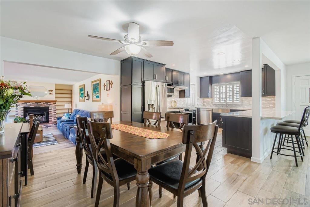 MLS #250042937SD image #12