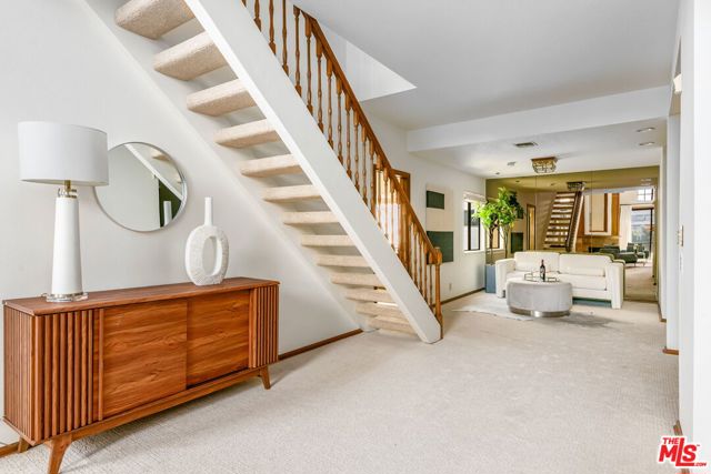 10794 Wilkins Avenue, Los Angeles CA: https://media.crmls.org/mediaz/5e43a3b7-2edb-4c46-a0c7-58832a322f88.jpg