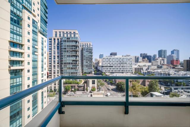 510 1St Ave, San Diego, California 92101, 1 Bedroom Bedrooms, ,2 BathroomsBathrooms,Condominium,For Sale,1St Ave,250016352SD