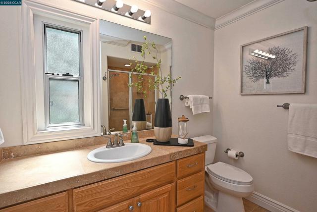 1805 Ptarmigan Dr, Walnut Creek CA: https://media.crmls.org/mediaz/5e44a22c-e4a2-4f15-b648-1fe09a576f92.jpg