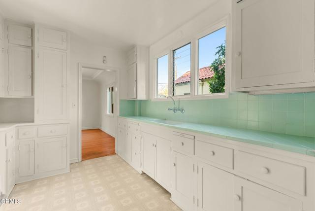 Detail Gallery Image 14 of 38 For 940 Cornell Rd, Pasadena,  CA 91106 - 3 Beds | 2 Baths