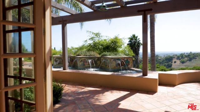 3756 FOOTHILL ESTATE (Private Lane) Road, Santa Barbara CA: https://media.crmls.org/mediaz/5e4708b3-dfa8-481e-937f-eae73102b74b.jpg