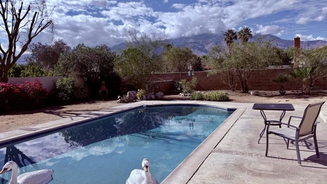 67165 Tamara Road, Cathedral City CA: https://media.crmls.org/mediaz/5e4711e4-ec7a-4cb6-9352-1834a07102f6.jpg