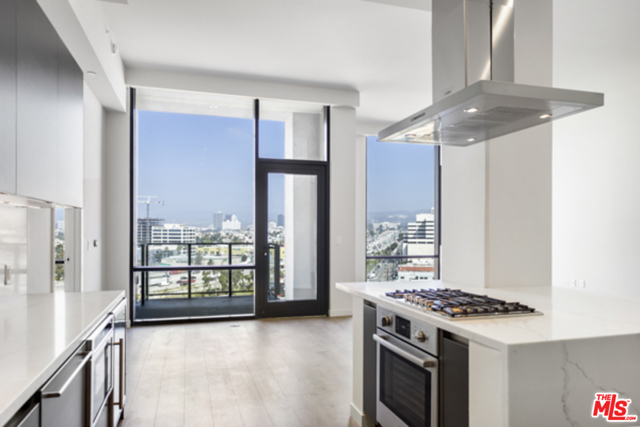 2435 S Sepulveda Blvd #Penthouse 217, Los Angeles, CA 90064