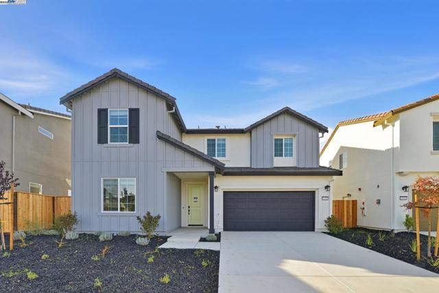 1008 Bluebell Circle, Discovery Bay CA: https://media.crmls.org/mediaz/5e48213a-edbf-44d5-8b8c-98ed08ed8add.jpg