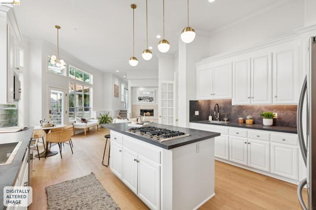 Image 17 of 57 For 23 Valant Place